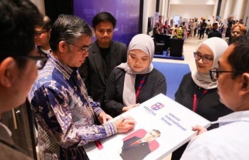 Menaker Tekankan Pentingnya Menyiapkan Generasi Masa Depan Hadapi Dunia Kerja Baru