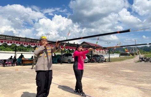 Polsek Kelay Lestarikan Warisan Leluhur Lewat Lomba Menyumpit, Semarakkan Hari Bhayangkara ke – 80