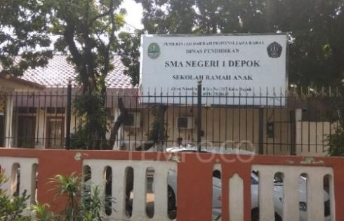 LSM Isdat Laporkan Kepala SMAN 1 Depok ke BKD Jabar, Diduga Langgar Aturan Pungutan dan ASN