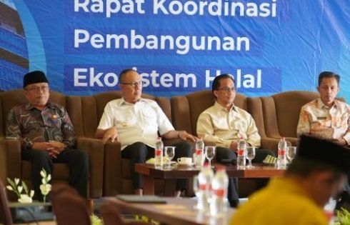 Wali Kota Sukabumi Dukung Program Wajib Halal 2026, Siapkan Stimulus untuk UMKM