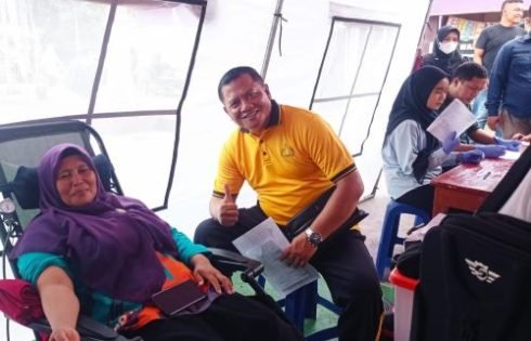 Peringati HUT Ke – 384 Kabupaten Ciamis dan Bhayangkara Ke – 80, Polsek Cisaga Gelar Bakti Sosial
