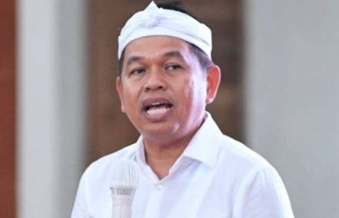 Pemprov Jabar Siapkan Bantuan Rp. 2,7 Juta, KDM Dorong Sekolah Swasta Buka Ruang Bagi Siswa