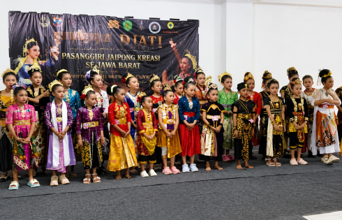 Pasanggiri Jaipong Se – Jawa Barat Meriah, Yayasan Sunda Djati Tegaskan Komitmen Lestarikan Budaya Sunda