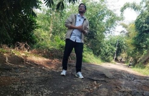 Jalan Selatan Bandung Barat Rusak Parah, Jeje Janji Perbaikan Tahun Ini
