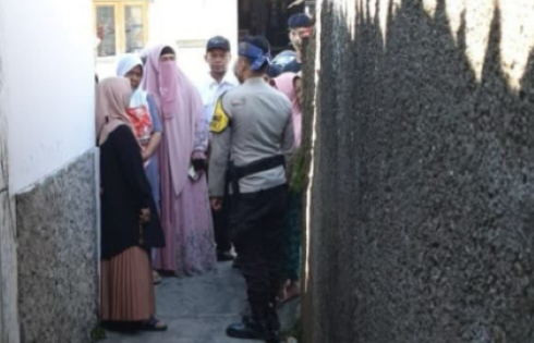Bayi Laki – Laki Ditemukan Dalam Tas di Garut, Polisi Selidiki Pelaku Pembuangan