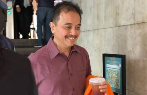 Kuasa Hukum Benarkan Roy Suryo dan dr. Tifa Diamankan Polda Metro Jaya