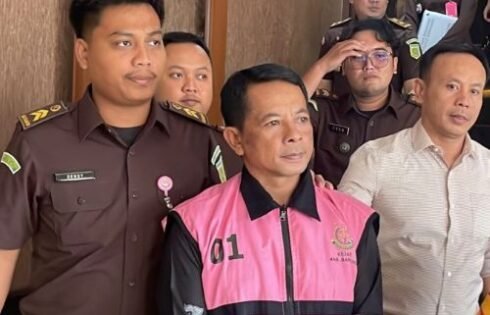 Kejari Kabupaten Bandung Tahan Tersangka Korupsi Dana Hibah Rp. 1,5 Miliar