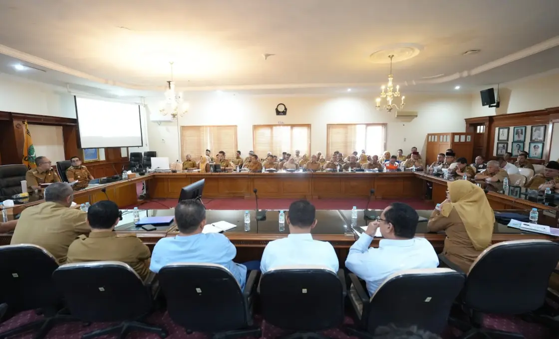 Wali Kota Sukabumi Tekankan Percepatan Program dan Optimalisasi PAD