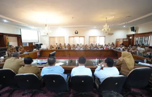 Wali Kota Sukabumi Tekankan Percepatan Program dan Optimalisasi PAD