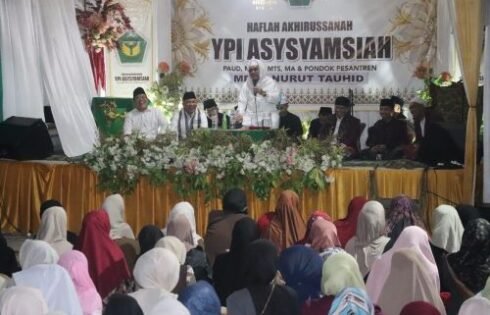 Haflah Akhirussanah Ponpes Al-Qur’an Alqirom Asysyamsiah, Wabup Sukabumi Ajak Santri Jaga Semangat Belajar