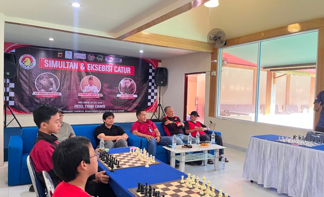 Grandmaster Catur, Susanto Megaranto Penuhi Undangan Para Pecatur Kabupaten Ciamis