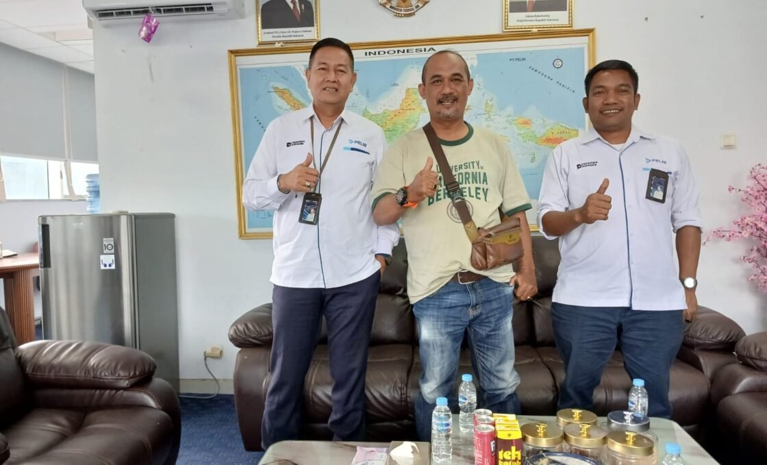 Media Humas Polri dan IPJI Depok Silaturahmi ke Kantor Cabang PELNI Ambon