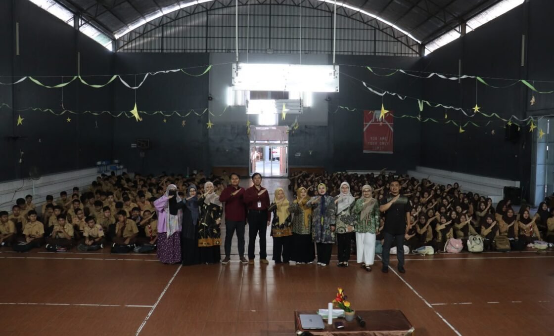 UPI Tingkatkan Kompetensi Guru Fisika dan IPA Garut melalui Pelatihan STEM Mars Rover Arduino Berbasis Koding dan Computational Thinking