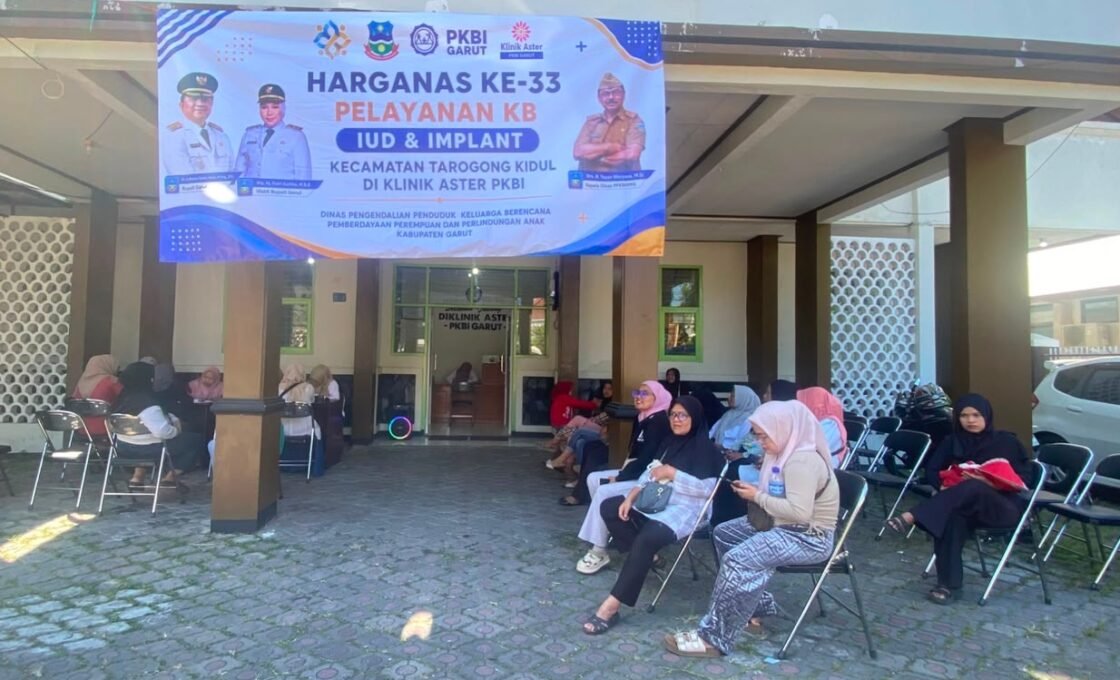 Semarak Harganas ke – 33, Klinik Aster PKBI Garut Layani 55 Akseptor KB Gratis, Dukung Tema “Ayah Wajib Hadir”
