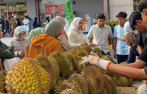 Festival Durian Hadir di Ramayana Ciplaz Garut, Sajikan Durian Nusantara