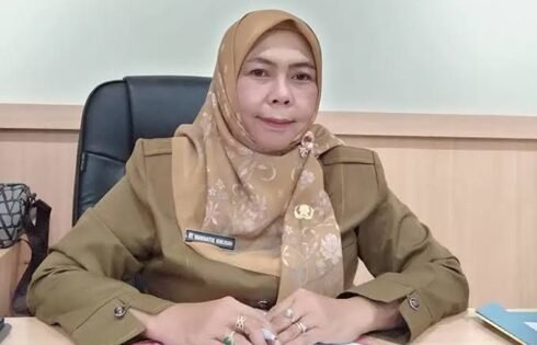 Hj. Mardiatul Idalisah, S.Pd., M.M. Jalankan Prioritas Utama Bupati Kabupaten Berau, Kalimantan Timur Hj. Sri Juniarsih, Program Seragam Gratis SD – SMP Senilai Rp. 16 Miliar