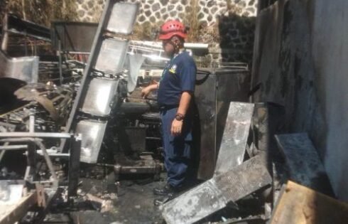 Damkar Kabupaten Sukabumi Berhasil Tangani Kebakaran Alat Kesehatan dan Matras di RSUD Sekarwangi