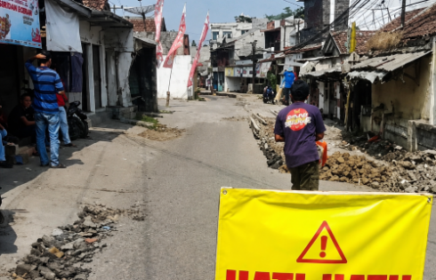 Pemkab Sukabumi Genjot Infrastruktur, Jalan Caringin – Cidahu Dibeton dan Ditarget Rampung Oktober 2026