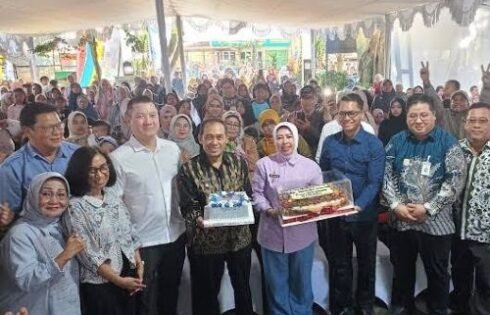 Kolaborasi Dengan Dunia Usaha, Pemkot. Cimahi Salurkan 1.000 Paket Sembako Untuk Warga