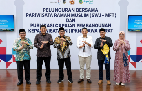 Pemprov Jabar Luncurkan Pariwisata Ramah Muslim, Perkuat Posisi Sebagai Destinasi Wisata Religi