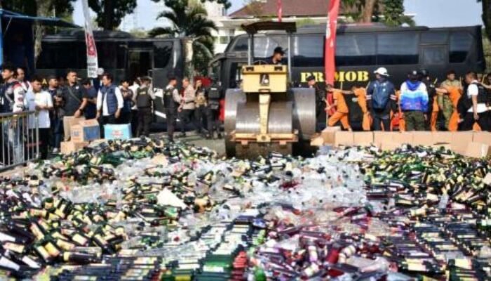 KDM Perintahkan Penertiban Knalpot Brong Hingga Warung Penjual Tramadol
