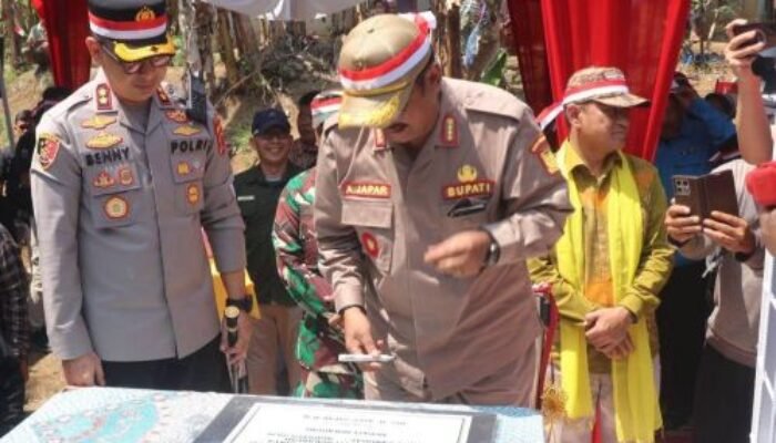 Bupati Sukabumi Resmikan Jembatan Merah Putih Presisi di Cibadak