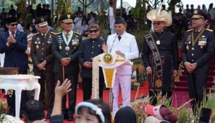 HUT RI ke-81 di Gedung Sate, Dedi Mulyadi Tegaskan APBD Jabar Fokus Penuhi Layanan Dasar
