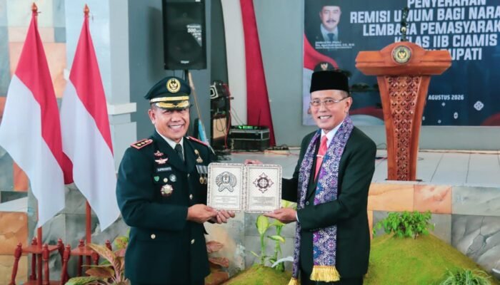 Bupati Ciamis Serahkan Remisi Kepada 228 Warga Binaan dan 4 Orang Langsung Bebas
