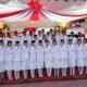 Tegap dan Bangga! Tuti Karelau dari Negeri Hative Kecil Kibarkan Merah Putih di HUT ke-81 RI Maluku