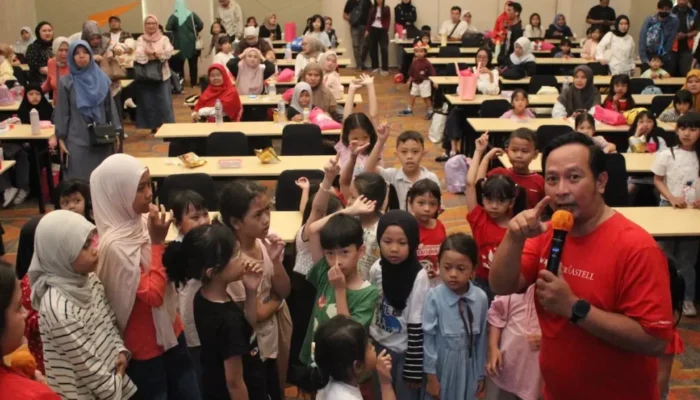 Color Your World HARRIS Ciumbuleuit Bandung Dorong Kreativitas Anak