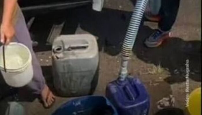 Kekeringan Melanda KBB, BNPB Salurkan 148 Ribu Liter Air Bersih