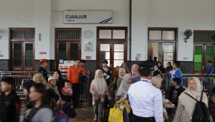 Libur Panjang Maulid Nabi, 10 Ribu Lebih Penumpang Gunakan KA Siliwangi dari Cianjur dan Cipatat