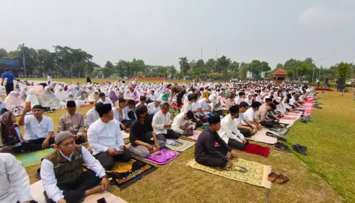 35 Kecamatan Kekeringan, Ratusan Warga Bogor Gelar Salat Istisqa