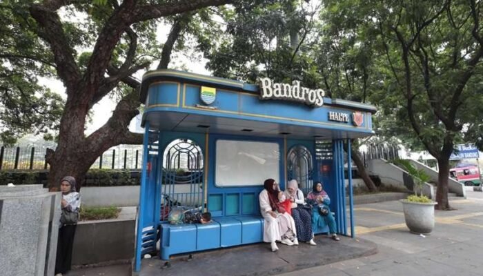 Tarif Rp. 216 HJKB, Bandros dan TMB Diserbu Wisatawan