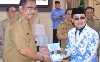Bupati Asep Japar Dorong Kepala Sekolah Kelola Pendidikan Secara Profesional