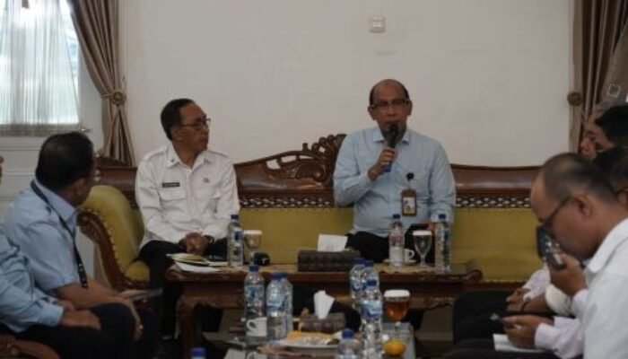 KSP Turun ke Sukabumi, Cermati Dampak Bencana Pada Pendidikan dan Kesehatan