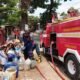 Damkarmat Sukabumi Salurkan 2.500 Liter Air Bersih Untuk Warga Bantargadung
