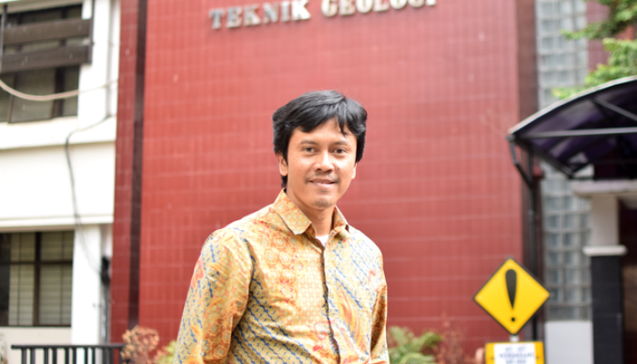 Dentuman Misterius Terdengar di Bandung, Pakar ITB: Belum Tentu dari Anak Krakatau