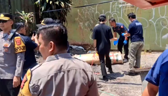 Mayat Perempuan dalam Kardus Gegerkan Warga Bandung, Ditemukan di Pinggir Jalan Soekarno-Hatta