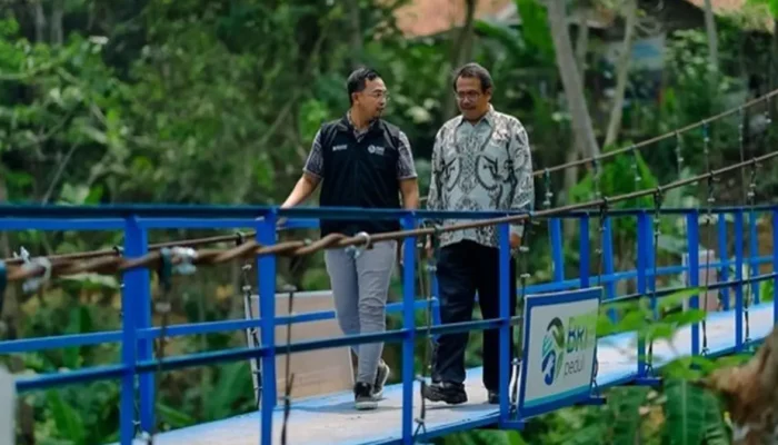 BRI Resmikan Jembatan Gantung di Cianjur, Permudah Akses Sekolah dan Ekonomi Warga