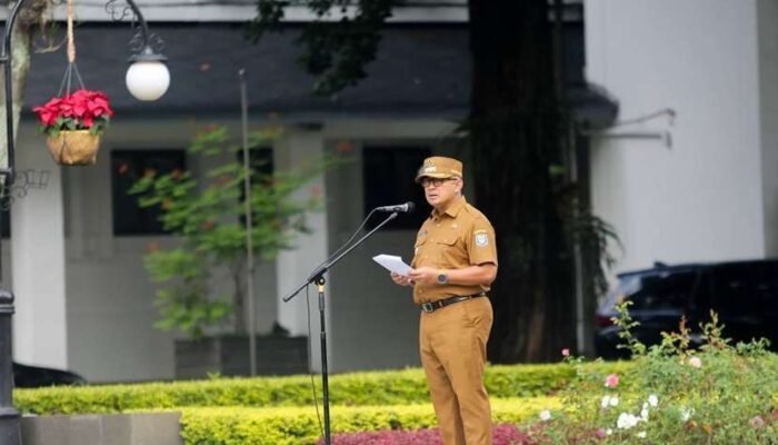 Farhan Tegaskan ASN Pemkot Bandung Bisa Dipecat jika Ulangi Pelanggaran Etika