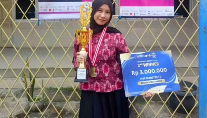 Sachi Agnia Gunawan, Siswi SMA Negeri 3 Kota Sukabumi Berprestasi dan Pantang Menyerah