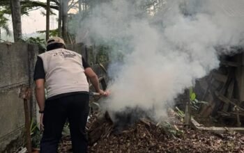 Stop Bakar Sampah ! DLHK Depok Ingatkan Asapnya Bikin Sesak, Apinya Bisa Bakar Rumah