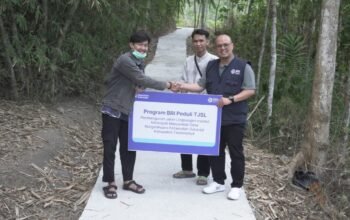 BRI Peduli Perbaiki Akses Jalan Permukiman di Pelosok Kabupaten Tasikmalaya