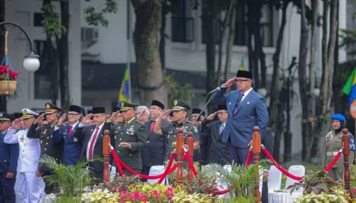 Kondisi Kesehatan Kurang Baik, Farhan Tetap Pimpin Upacara Hari Kesaktian Pancasila