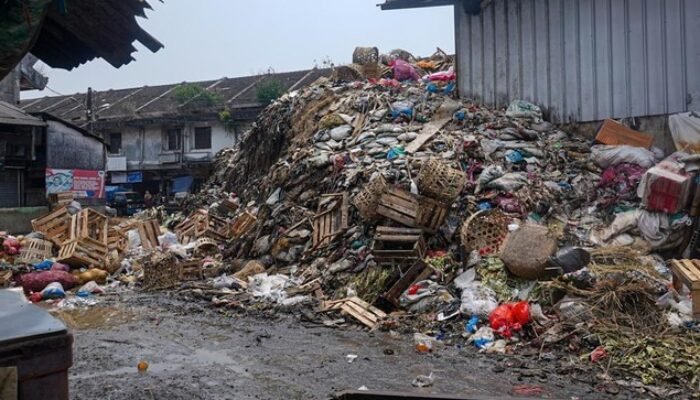 Krisis Sampah Bandung Mengancam, DPRD Soroti Lemahnya Pemilahan dari Hulu